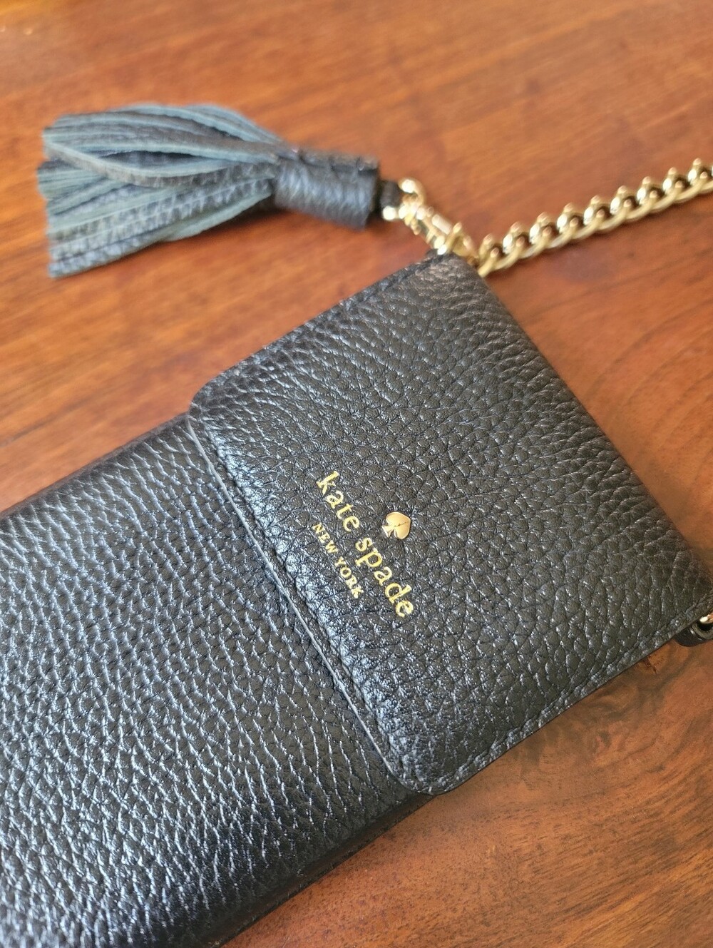 Kate Spade North South Leather Phone Crossbody - Picture 4 of 9